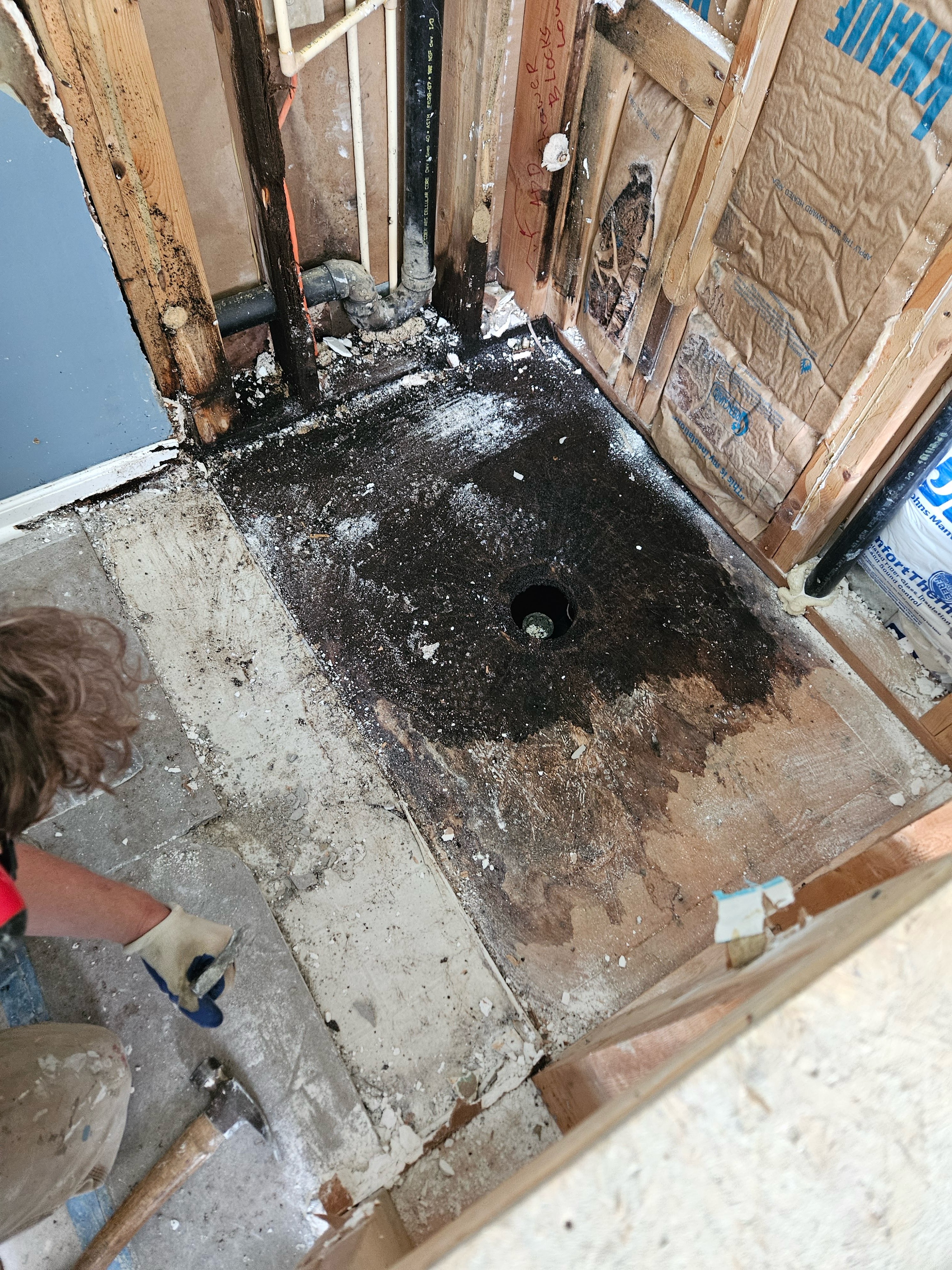 What’s Behind Your Bathroom Walls? Hidden Problems We Often Find During Demolition | iSpec LLC